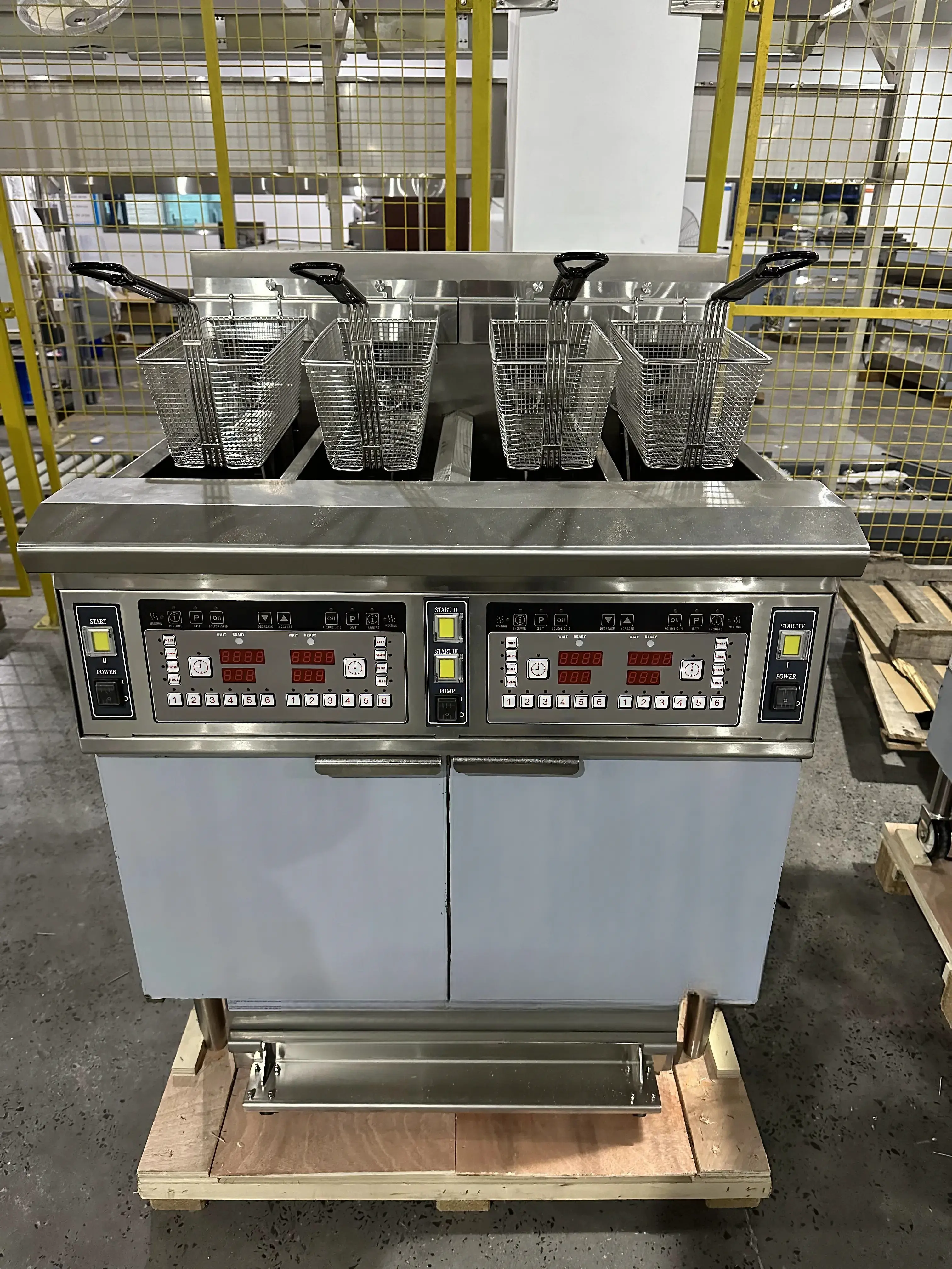 Auto Lift 4-Tank Split Pot Electric Deep Fryers OFE-H413 TENSHINE