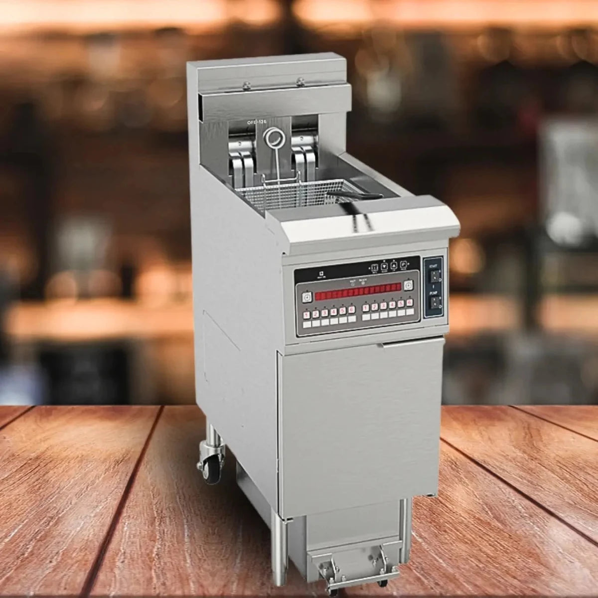 Heavy-duty stainless steel single well of the electric floor fryer featuring a large 21.5L oil capacity.